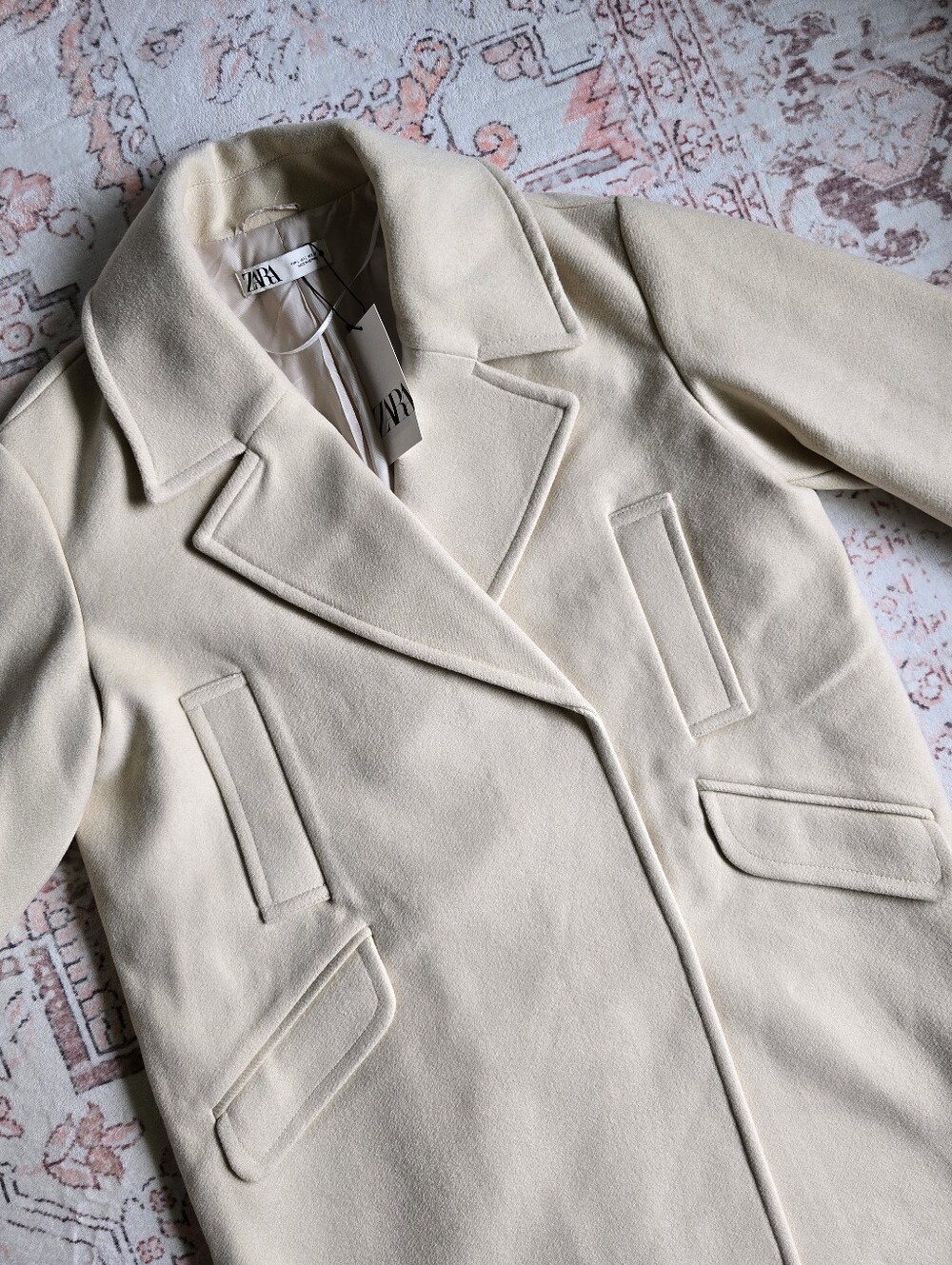 Zara Oversized Coat - Picture 2 of 8